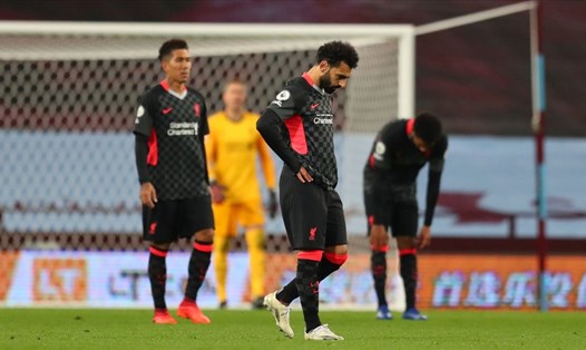 Liverpool là đội đương kim vô địch nhận thất bại đậm nhất ở giải đấu số 1 nước Anh kể từ năm 1953. Ảnh: Sky Sports.