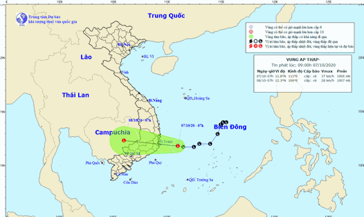 Cảnh báo mưa lớn kéo dài ở miền Trung. Nguồn: NCHMF