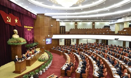Hội nghị Trung ương 13 khoá XII đánh giá Việt Nam là điểm sáng trong phòng, chống  dịch bệnh và phát triển kinh tế-xã hội. Ảnh Nhật Bắc