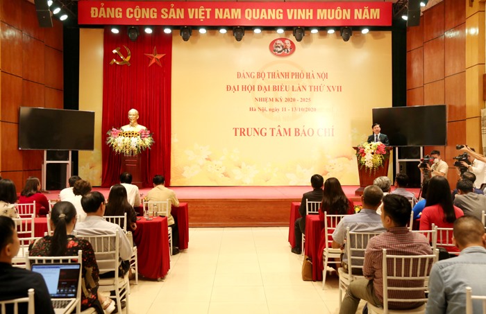 Khai trương Trung tâm báo chí Đại hội lần thứ XVII Đảng bộ thành phố Hà Nội. Ảnh: Phạm Đông