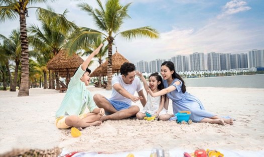 Cuộc sống gia đình của đôi vợ chồng trẻ Minh Hà đầy năng lượng tích cực và những trải nghiệm độc đáo mỗi ngày từ sau khi chuyển về Vinhomes Ocean Park. Ảnh: Vin