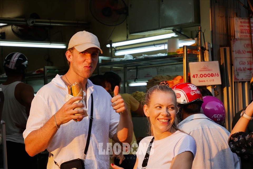 Việt Nam được bình chọn là điểm đến hàng đầu châu Á về văn hoá, ẩm thực. Ảnh: Anh Phương