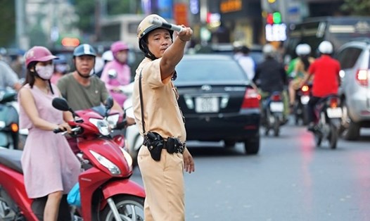 Một số tuyến đường tại Hà Nội bị tạm cấm trong những ngày diễn ra Hội nghị cấp cao ASEAN 37. Ảnh: LĐO.