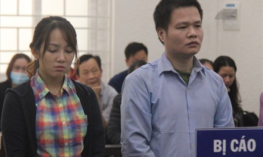 Vợ chồng Nguyễn Văn Thái bị cáo buộc lừa đảo chiếm đoạt tiền của nhiều bị hại. Ảnh: V.Dũng.