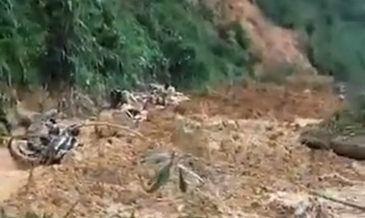 Hiện trường vụ sạt lở núi ở Quảng Nam. Ảnh: Chụp màn hình