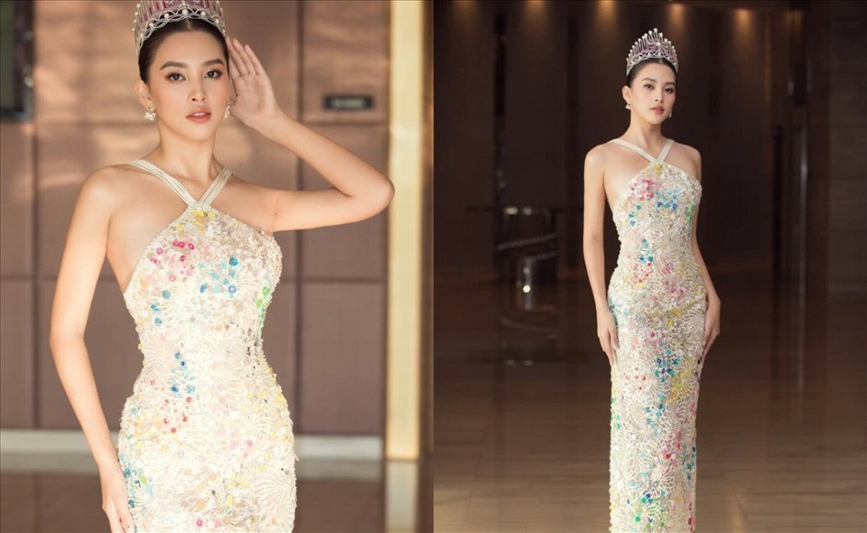 Tiểu Vy thu hút tại họp báo Hoa hậu Việt Nam 2020. Ảnh: SV