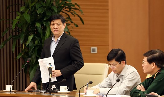 Bộ trưởng Bộ Y tế Nguyễn Thanh Long cho biết tình hình dịch bệnh trên thế giới rất căng thẳng. Ảnh: VGP/Đình Nam