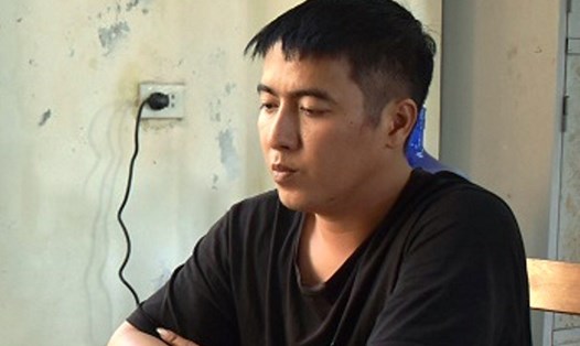 Đối tượng Trịnh Tuấn Anh bị tạm giữ hình sự để điều tra về hành vi chống người thi hành công vụ. Ảnh: DA