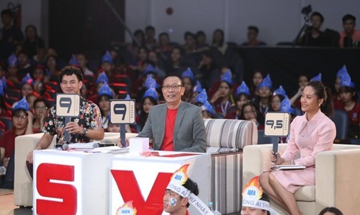Lại Văn Sâm, NSƯT Xuân Bắc, Hồng Ánh đảm nhận vai trò giám khảo tại SV 2020. Ảnh: BTC