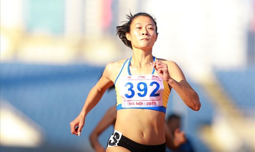 Lê Tú Chinh khép lại giải điền kinh vô địch quốc gia 2020 với 5 Huy chương Vàng. Ảnh: Hải Đăng