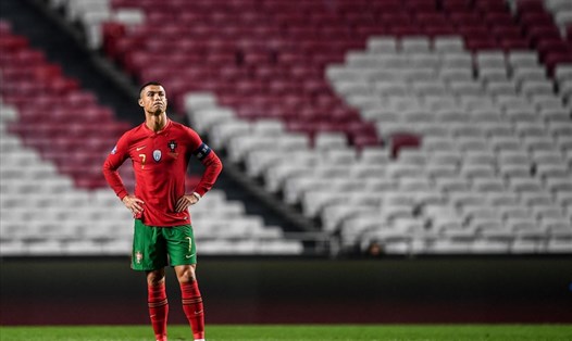 Cristiano Ronaldo kết thúc năm 2020 với việc cùng đội tuyển Bồ Đào Nha bị loại ở UEFA Nations League. Ảnh: AFP