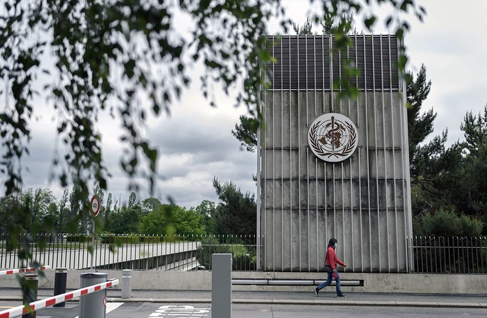 WHO cho biết đang điều tra cụm dịch COVID-19 trong đội ngũ nhân viên ở trụ sở chính Geneva, Thụy Sĩ. Ảnh: AFP