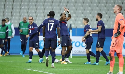 Đội tuyển Pháp đang trở thành "cứu cánh tinh thần" cho một số cầu thủ. Ảnh: AFP