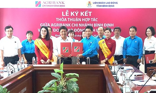 LĐLĐ tỉnh Bình Định và Agribank Bình Định ký kết quy chế phối hợp