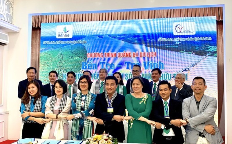 Giới thiệu du lịch Bến Tre - Trà Vinh tại khuôn khổ VITM Hà Nội 2020. Ảnh: BTC.