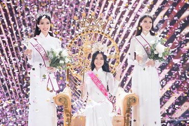Top 3 Hoa hậu Việt Nam 2020 - Đỗ Thị Hà, Phạm Ngọc Phương Anh và Nguyễn Lê Ngọc Thảo. Ảnh: SV.