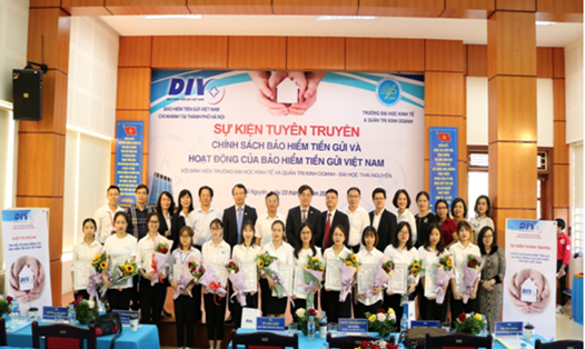 Bảo hiểm tiền gửi Việt Nam (BHTGVN) đã triển khai các hoạt động nhằm phổ biến chính sách BHTG đến đối tượng sinh viên và bước đầu nhận được những phản hồi tích cực. Ảnh DIV
