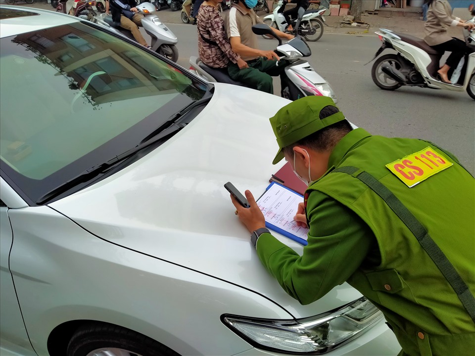 Hà Nội: Xử lý 3 bãi  trông xe không phép trong Công viên Tuổi trẻ
