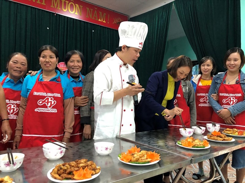 Ajinomoto đồng hành cùng bữa cơm gia đình Việt