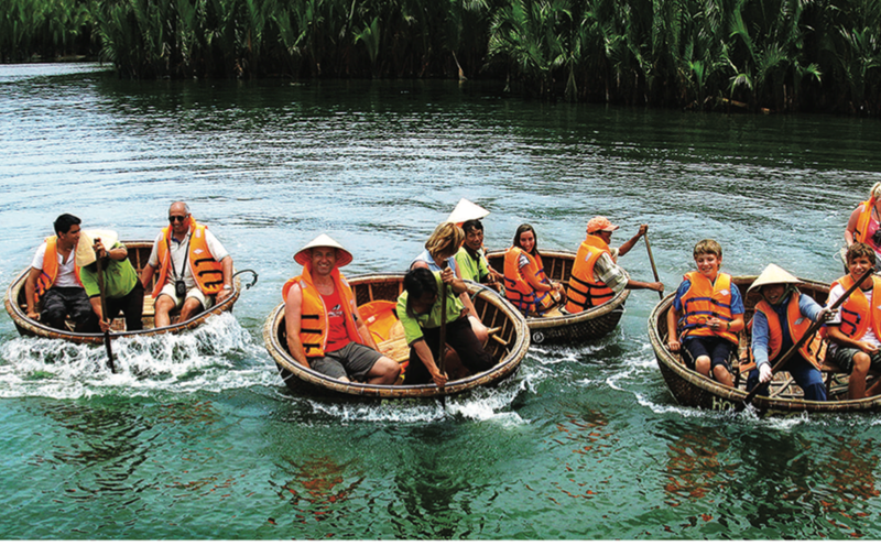“Vùng du lịch” miền Trung vẫn mạnh ai nấy làm. Ảnh: Nguyễn Nam