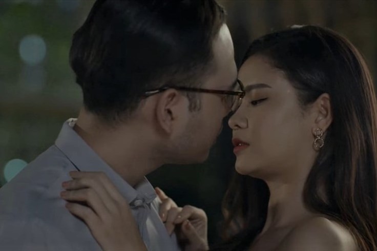 "Trói buộc yêu thương" tập 20: Tiến bị Phương dụ dỗ, phản bội Thanh "Trói buộc yêu thương" tập 20: Tiến bị Phương dụ dỗ, phản bội Thanh