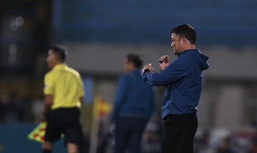 Huấn luyện viên Trương Việt Hoàng tự tin nghĩ đến chức vô địch V.League 2020 cùng Viettel. Ảnh: Hải Đăng