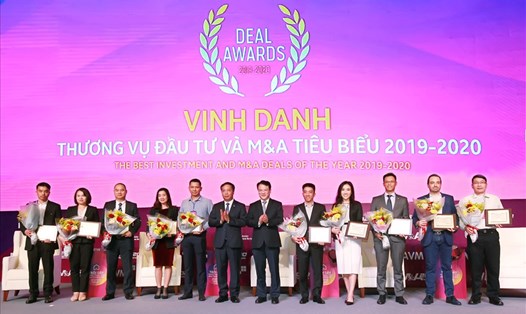 Thương vụ BIDV phát hành riêng lẻ thành công 15% vốn cổ phần cho Ngân hàng Hana được bình chọn là Thương vụ đầu tư và M&A tiêu biểu Việt Nam năm 2019-2020. Ảnh BID