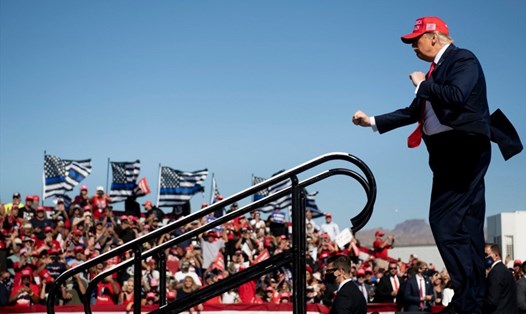 Tổng thống Trump trong một cuộc vận động tranh cử ở Arizona. Ảnh: AFP.