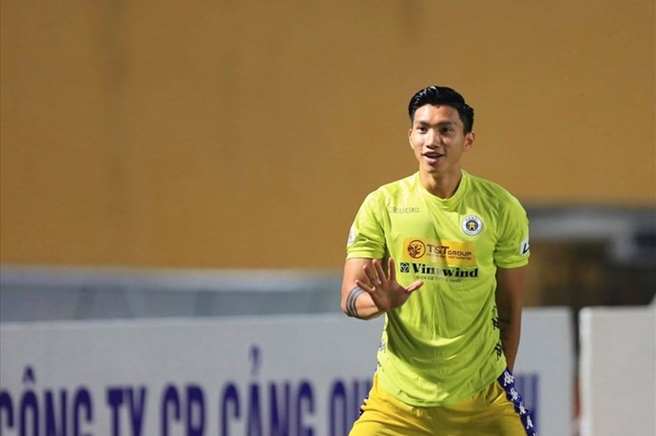 Văn Hậu đá chính trận đầu tiên cho Hà Nội sau khi trở về từ Hà Lan Văn Hậu đá chính trận đầu tiên cho Hà Nội sau khi trở về từ Hà Lan