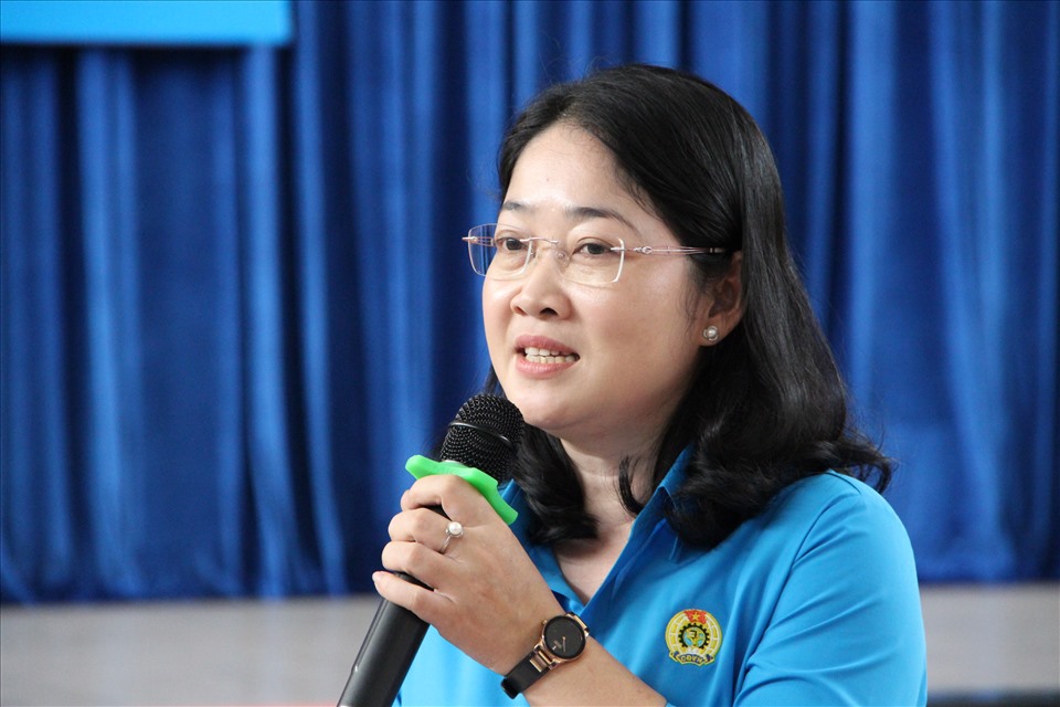 Bà Nguyễn Kim Loan được bầu làm Chủ tịch LĐLĐ tỉnh Bình Dương. Ảnh: Đình Trọng