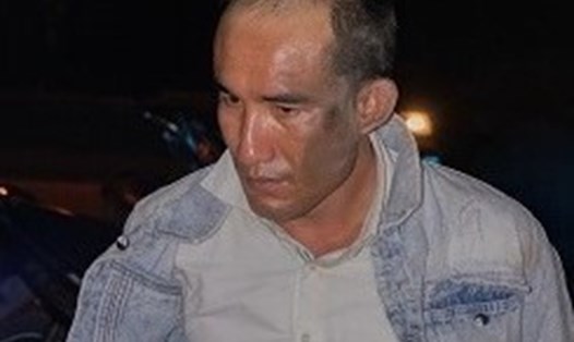 Công an huyện Long Hồ khởi tố, bắt tạm giam 4 tháng đối với Võ Minh Thiện để điều tra về hành vi “Tàng trữ trái phép chất ma túy“.