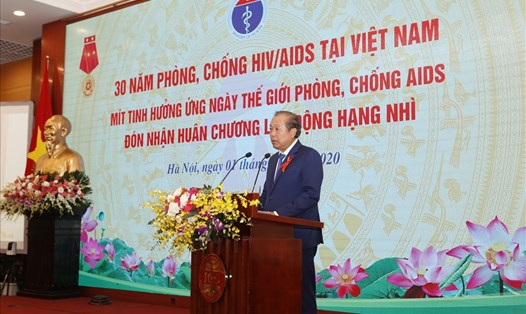 Phó Thủ tướng Thường trực Chính phủ Trương Hòa Bình phát biểu tại lễ kỉ niệm 30 năm phòng, chống HIV/AIDS tại Việt Nam. Ảnh: VAAC