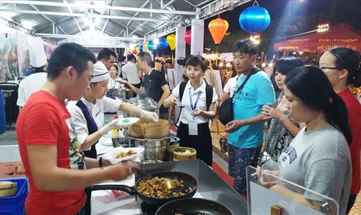 Nhắm vào kinh tế đêm, Đà Nẵng phải làm rất nhiều việc. Ảnh: Thuỳ Trang