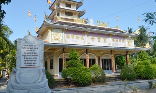 Chùa Tuyên Linh (huyện Mỏ Cày Nam, tỉnh Bến Tre) nơi an vị tượng cụ Phó bảng Nguyễn Sinh Sắc. Ảnh: A.N