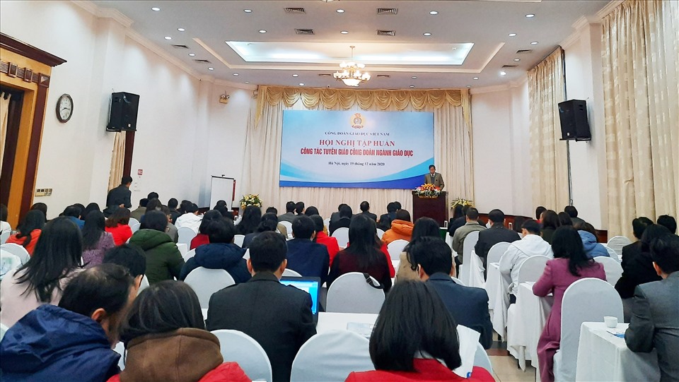 Toàn cảnh hội nghị. Ảnh Anh Thư.