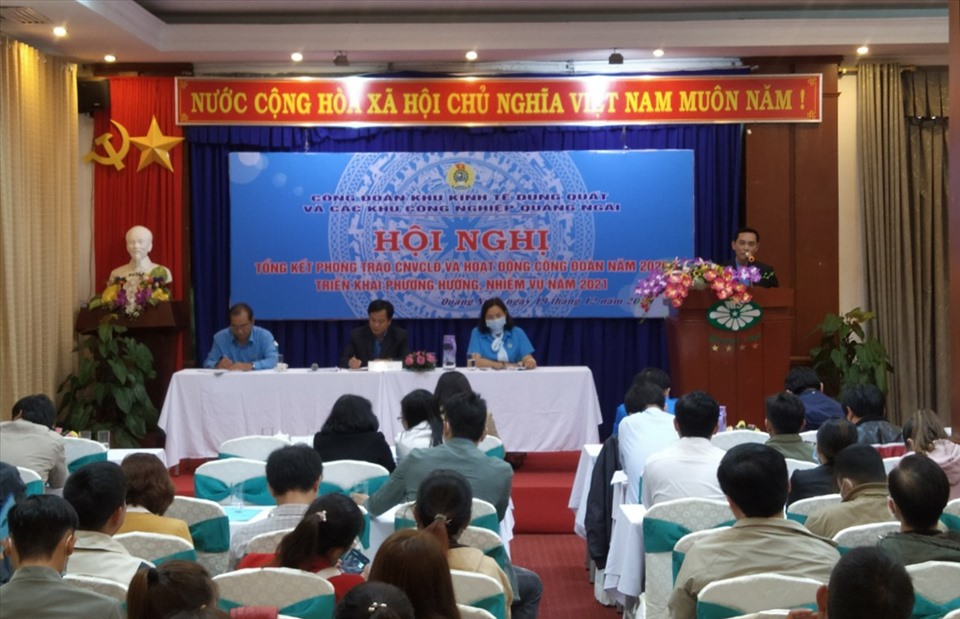 Công đoàn KKT Dung Quất và các KCN Quảng Ngãi tổ chức Hội nghị tổng kết phong trào CNVCLĐ và hoạt động Công đoàn năm 2020, triển khai nhiệm vụ năm 2021. Ảnh: Xuân Quang