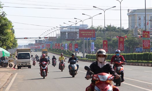 Các tuyến đường huyết mạch của tỉnh Bình Phước đã được nâng cấp mở rộng kết nối tốt các tỉnh Tây Nguyên với vùng kinh tế trọng điểm phía Đông Nam Bộ. Ảnh: Đình Trọng