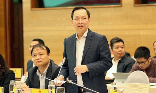 Phó Thống đốc Ngân hàng Nhà nước Việt Nam Đào Minh Tú cảnh báo người dân khi tham gia Forex. Ảnh Khương Trung
