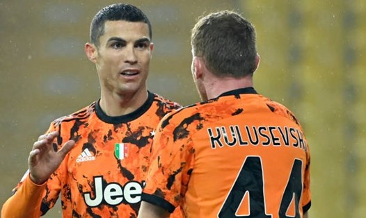 Ronaldo đang dẫn đầu danh sách Vua phá lưới Serie A. Ảnh: AFP