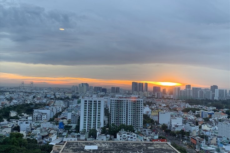 TPHCM buổi tối trời se lạnh TPHCM buổi tối trời se lạnh