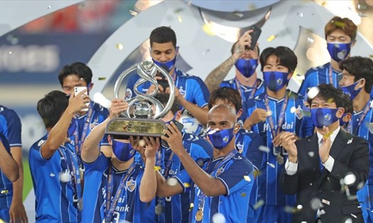 Ulsan Hyundai vô địch AFC Champions League xứng đáng khi đánh bại Persepolis của Iran. Ảnh: AFC.