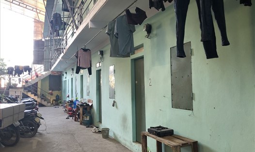Một dãy nhà trọ dành cho công nhân tại Khu công nghiệp Yên Phong, tỉnh Bắc Ninh. Ảnh: Bảo Hân