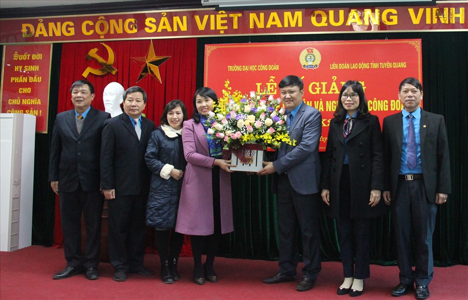 Lớp Đào tạo Lý luận và nghiệp vụ công đoàn đã được tổ chức thành công. Ảnh: BTC LĐLĐ tỉnh Tuyên Quang