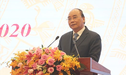 Thủ tướng Chính phủ Nguyễn Xuân Phúc nhấn mạnh không để xảy ra tình trạng tham nhũng, lợi ích nhóm trong xây dựng chính sách pháp luật. Ảnh T.Vương