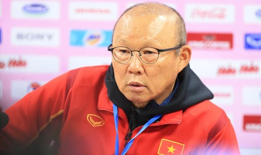 Huấn luyện viên Park hang-seo trong cuộc họp báo sau trận. Ảnh: Thanh Xuân