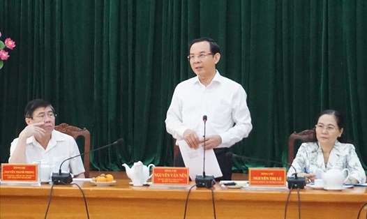 Bí thư Thành ủy TPHCM Nguyễn Văn Nên phát biểu tại buổi làm việc với Quận ủy quận 9.  Ảnh: Minh Quân
