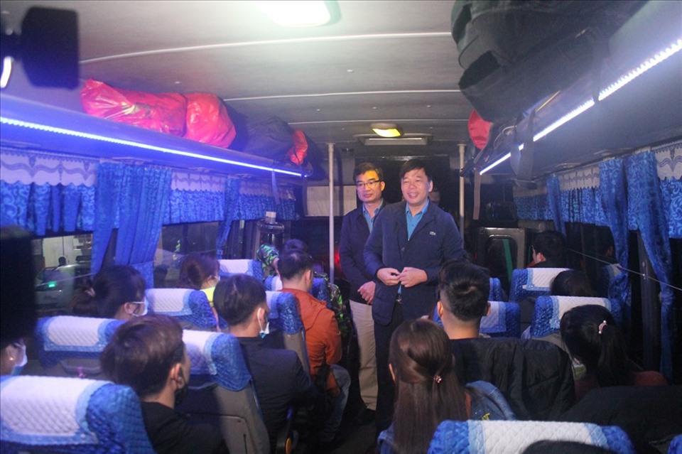 CĐ ngành Công Thương Hải Phòng dự kiến trao 1.000 suất quà, vé xe đưa công nhân về quê đón Tết. Ảnh Mai Dung