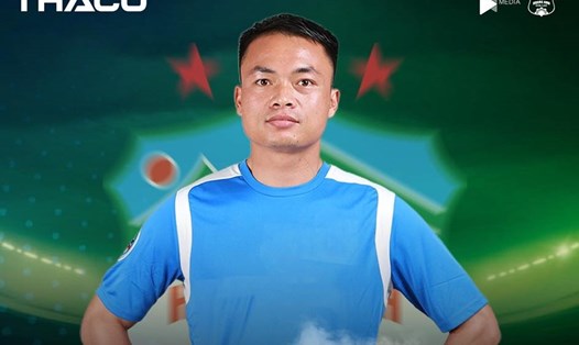 Nguyễn Văn Việt, 31 tuổi là sự bổ sung đáng tin cậy cho hàng phòng ngự HAGL. Ảnh: Fanpage CLB HAGL.