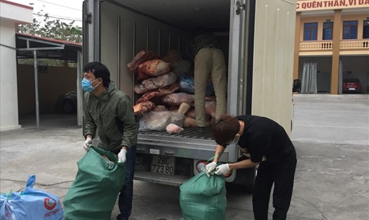 Hơn 2 tấn thịt lợn được phát hiện trên đường vận chuyển đi tiêu thụ. Ảnh Cục quản lý thị trường tỉnh Hải Dương