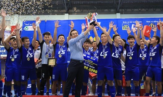 Thái Sơn Nam giành cú ăn ba trong năm 2020 sau khi vô địch giải futsal TP.HCM mở rộng 2020. Ảnh: Đ.V